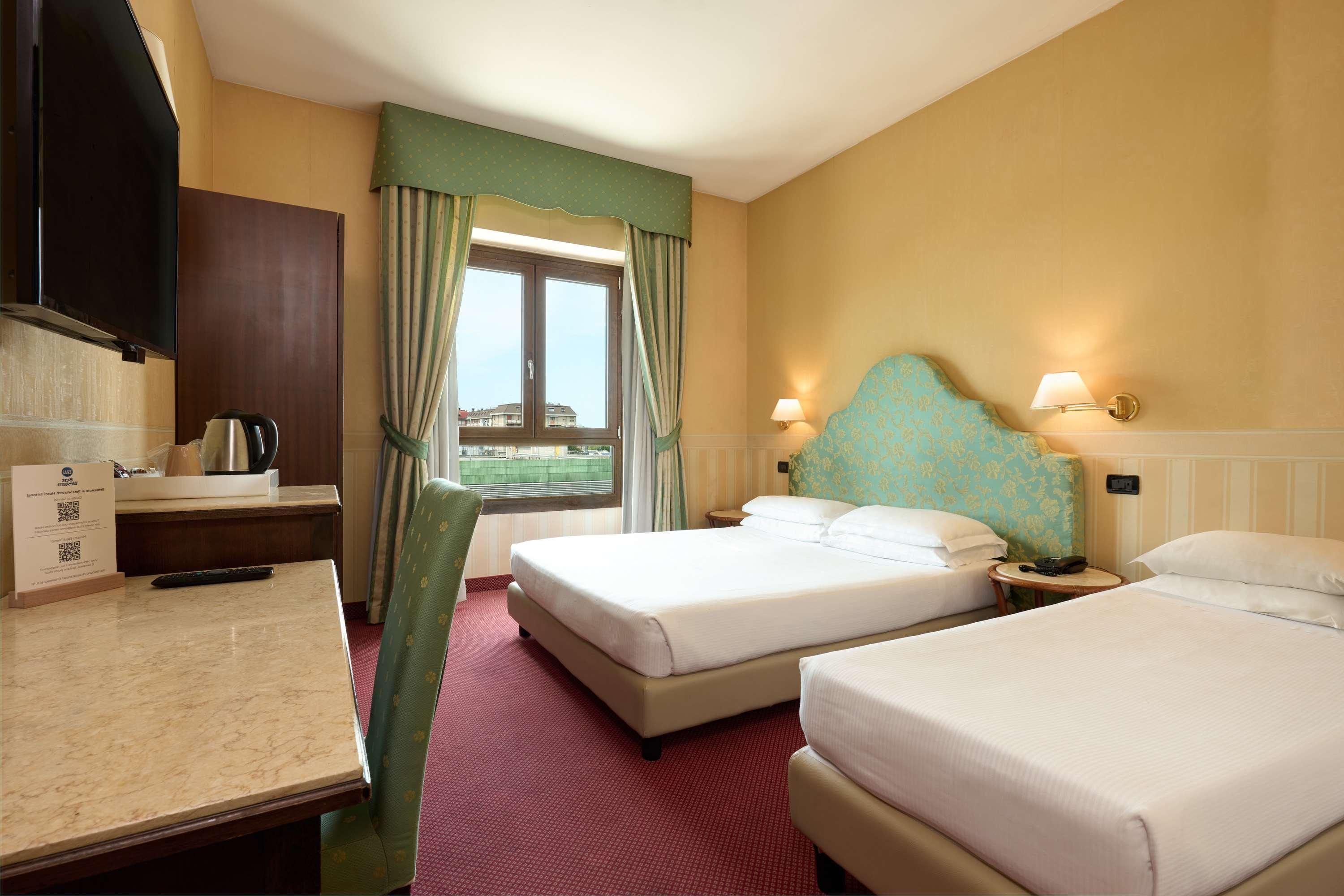 HotelTritone Mestre Esterno foto