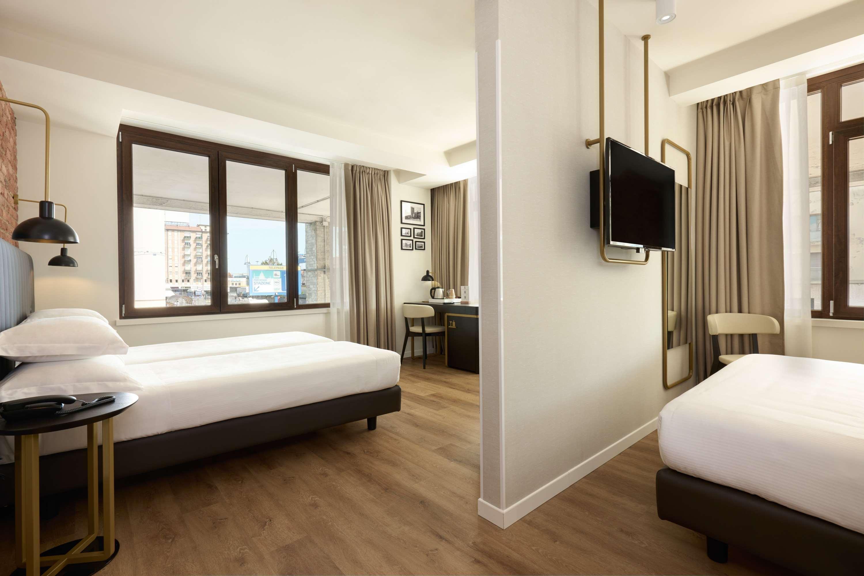 HotelTritone Mestre Esterno foto
