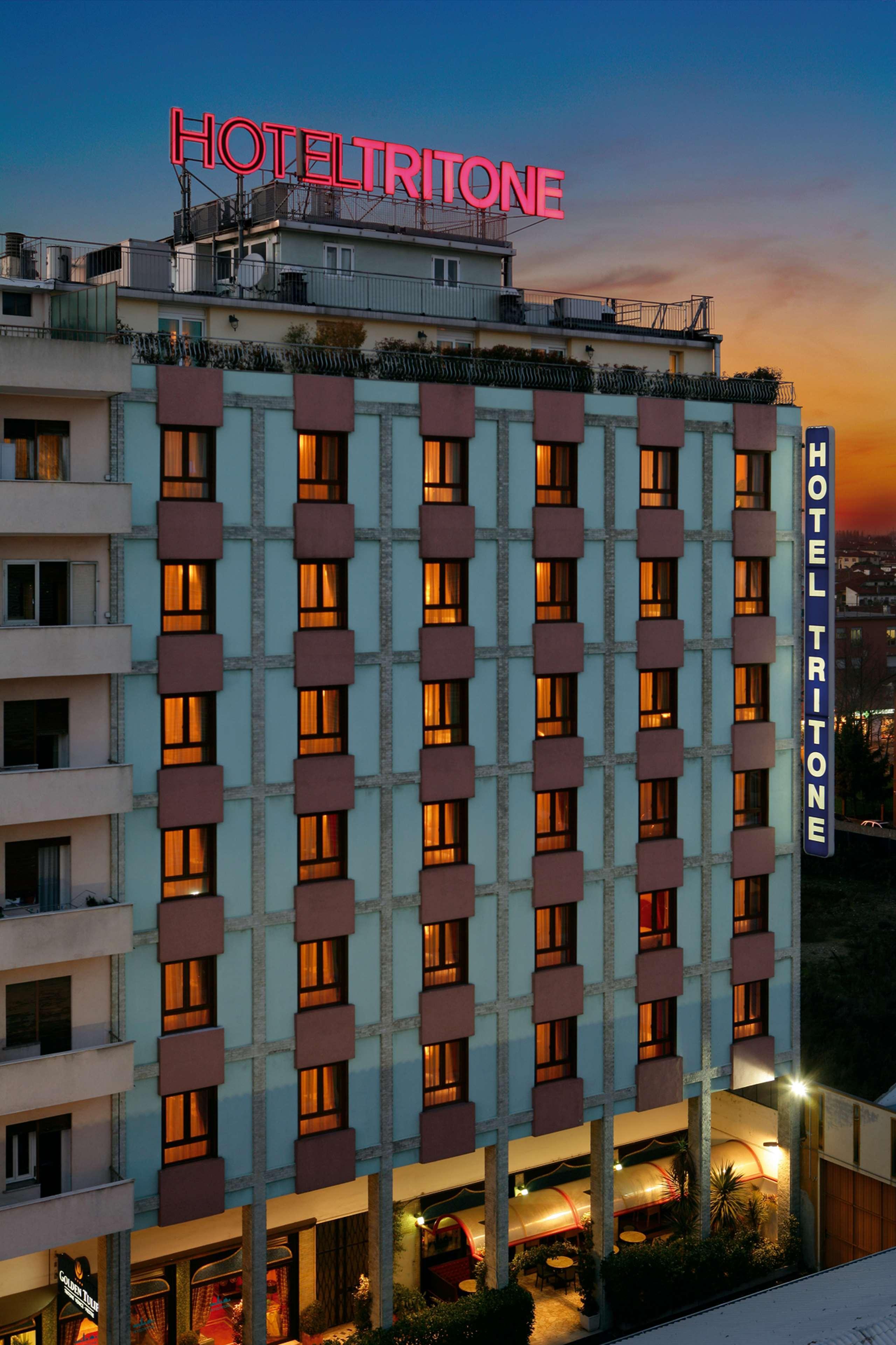 HotelTritone Mestre Esterno foto